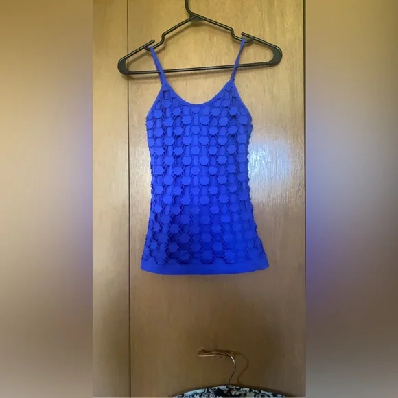 Halter top - Picture 3 of 4